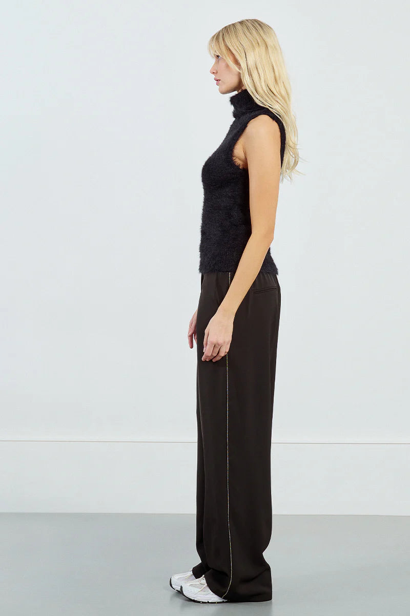 Molly Bracken Textured Sleeveless Mock Neck Sweater