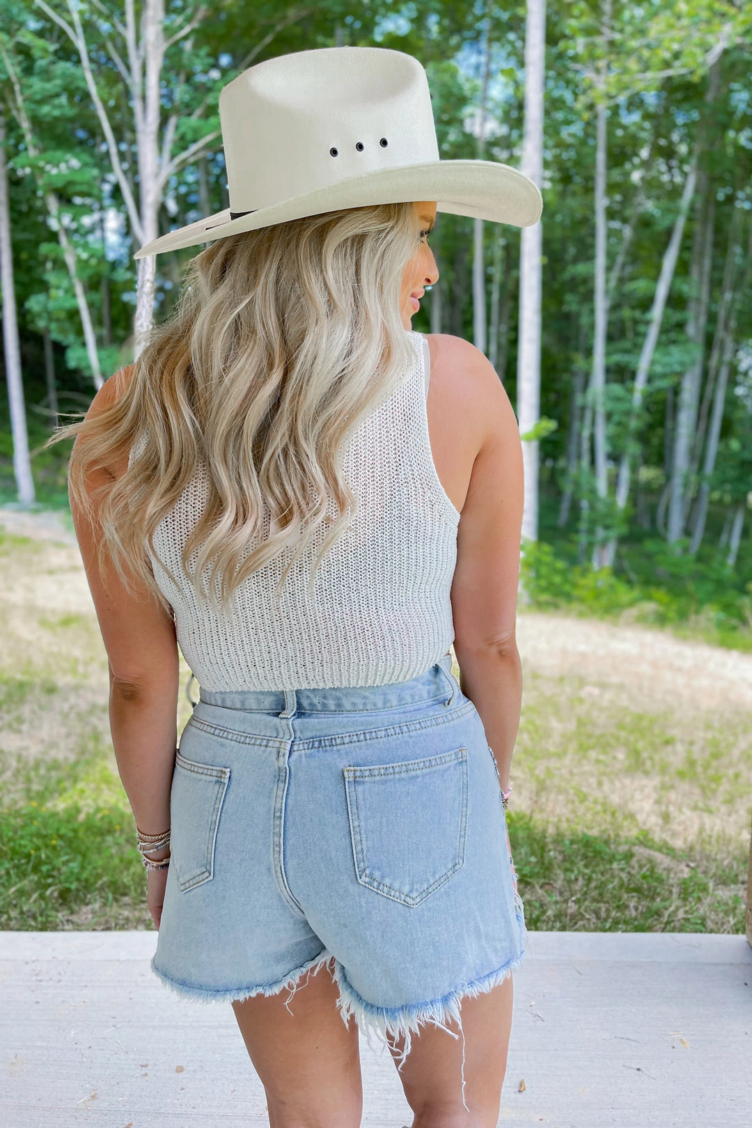 Mine Front Hook Knit Sweater Vest