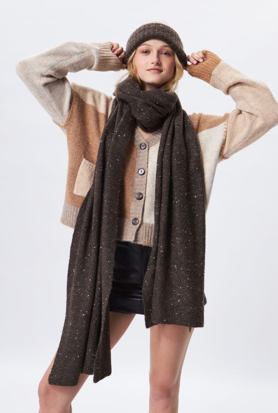 John & Jenn Mason Foulard