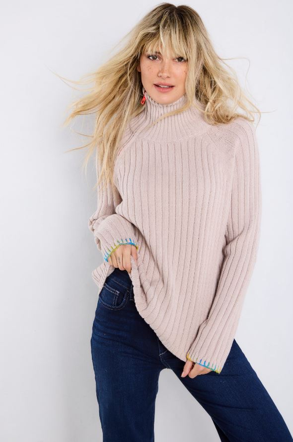 Pull envoûtant Lisa Todd