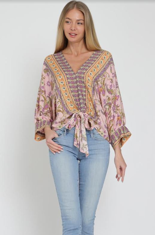 Aakaa 3/4 Dolman Sleeve Tie Front Waisted Border Printed Top