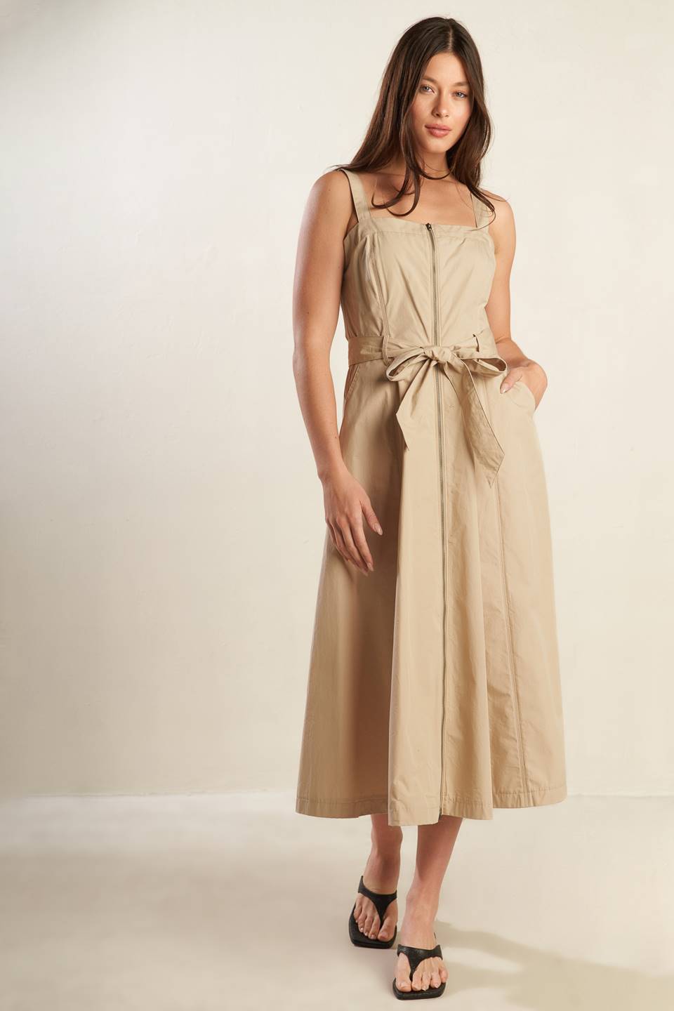 Flying Tomato Woven Midi Dress Taupe / M