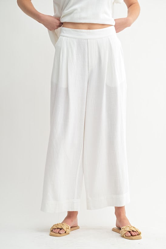 Fun2Fun Pin Tuck Detail Strap Pant