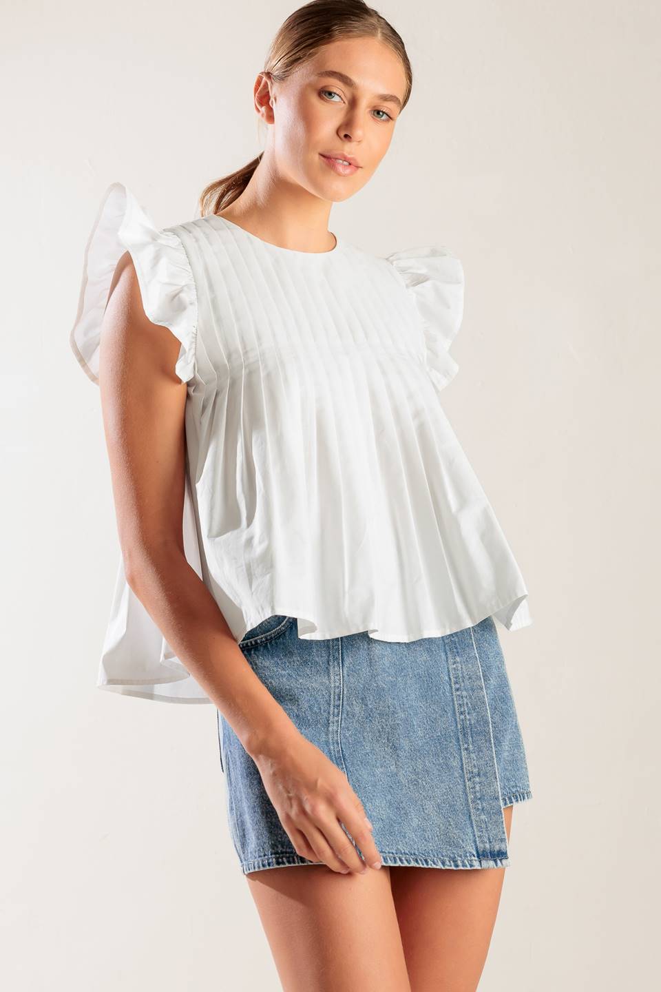 Flying Tomato Ruffled Short Sleeve Top