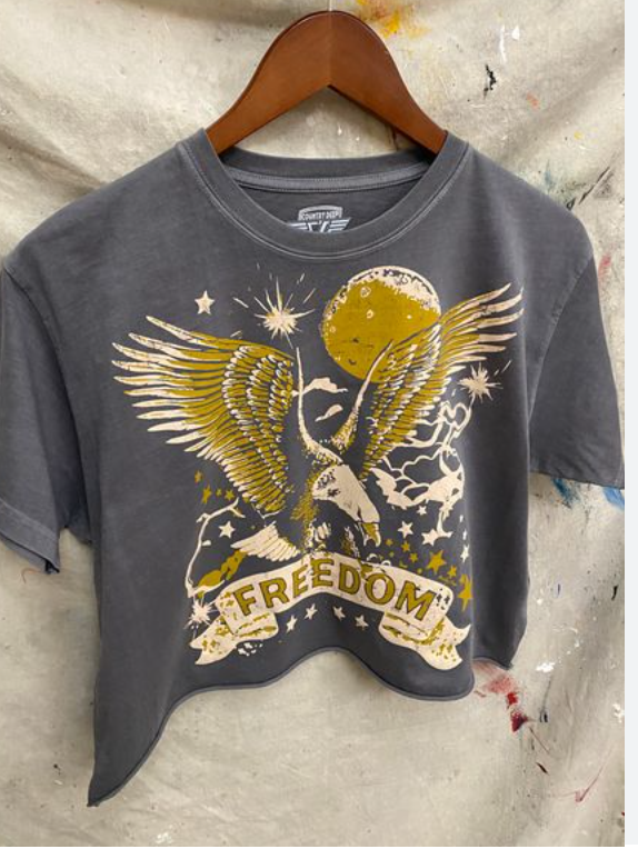 Country Deep Freedom Crop Tee