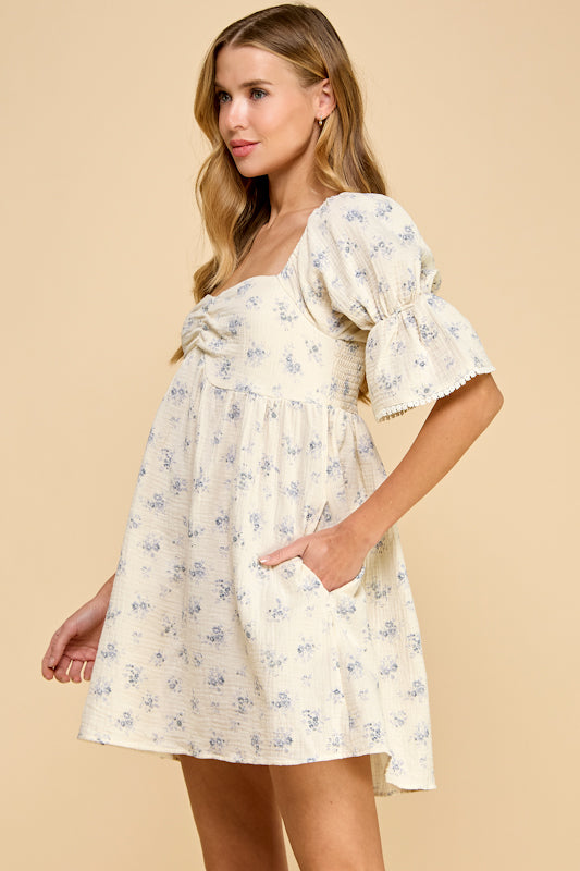 gauzy mini dress Millibon Ditsy Floral Sweetheart Gauzy Dress Cream/Denim / L