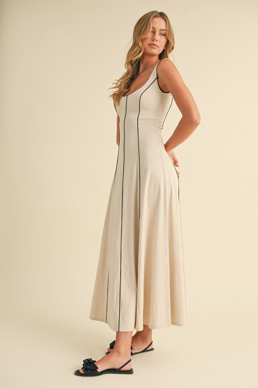Klesis Stretch Linen Contrast Flare Midi Dress