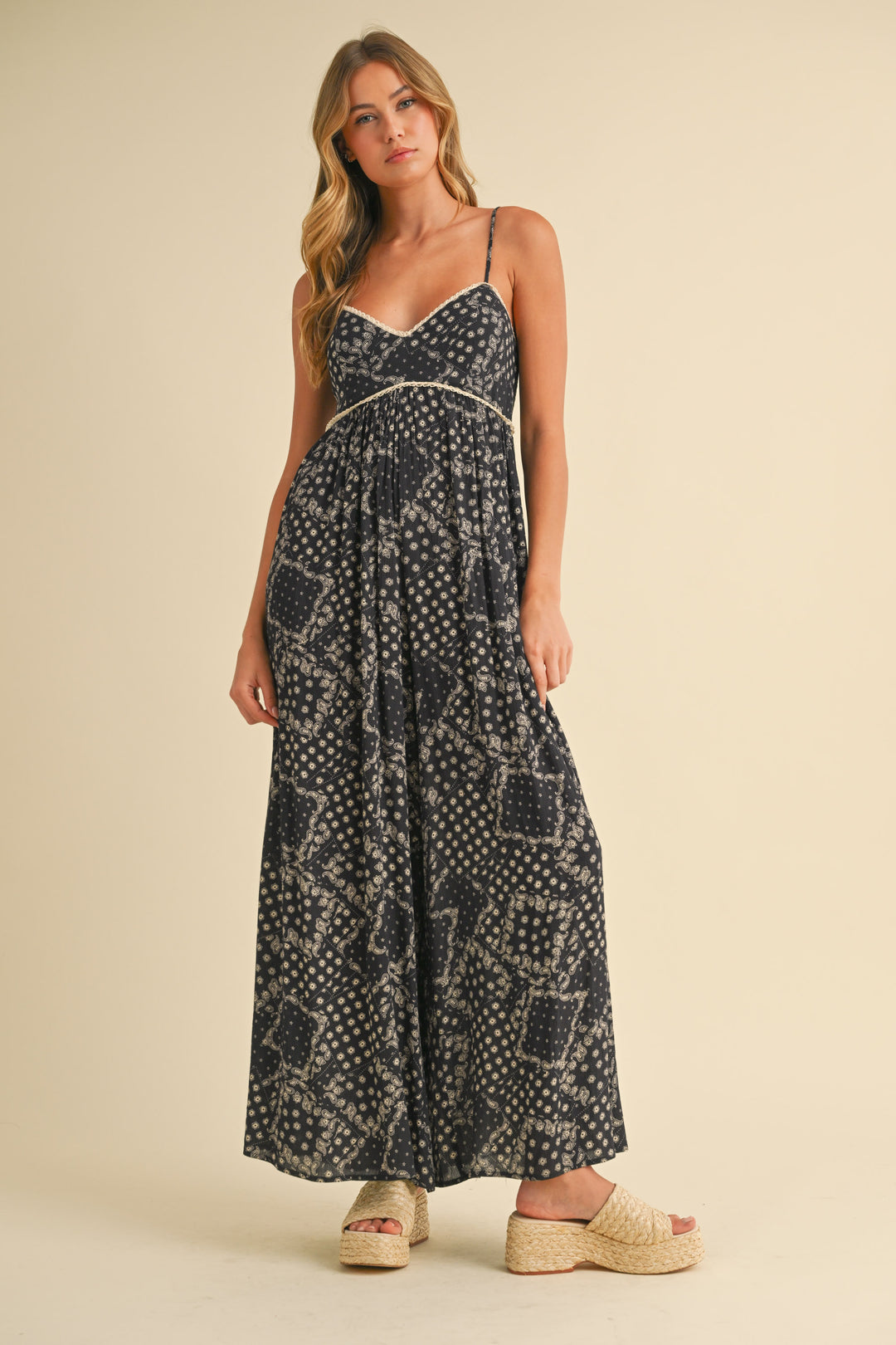 Klesis Printed Sleeveless Jumpsuit