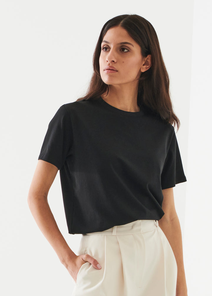 Patrick Assaraf Short Sleeve Iconic Boyfriend Crew