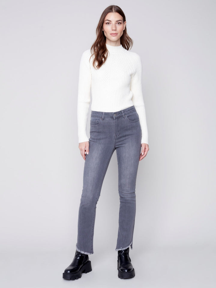 Charlie B Asymmetrische Saum-Bootcut-Beinhose