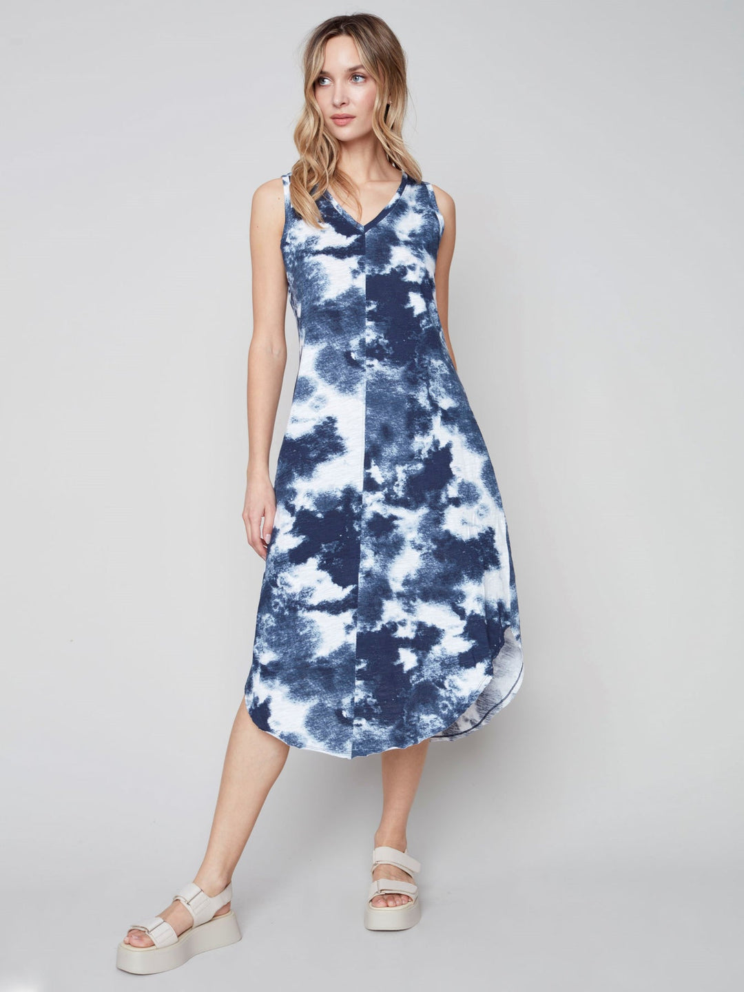 Charlie B Printed Sleeveless V Neck With Shirtail Hem Dress