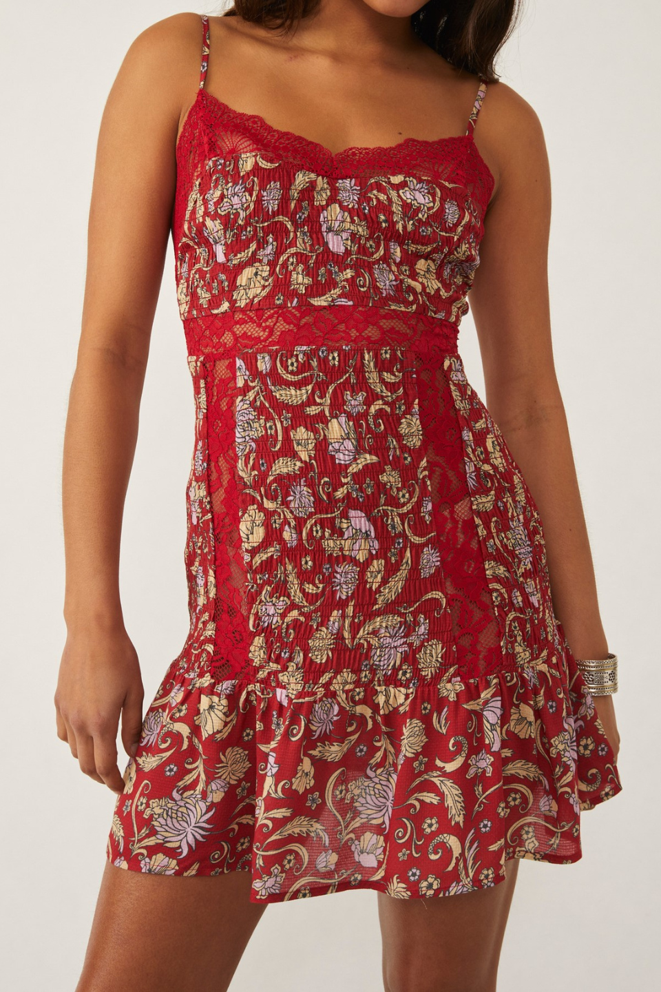 Free People – Mini-Slip „Last Night“.