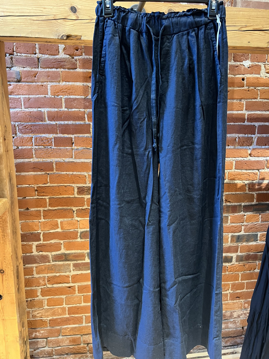 Stateside Linen Drawstring Trouser