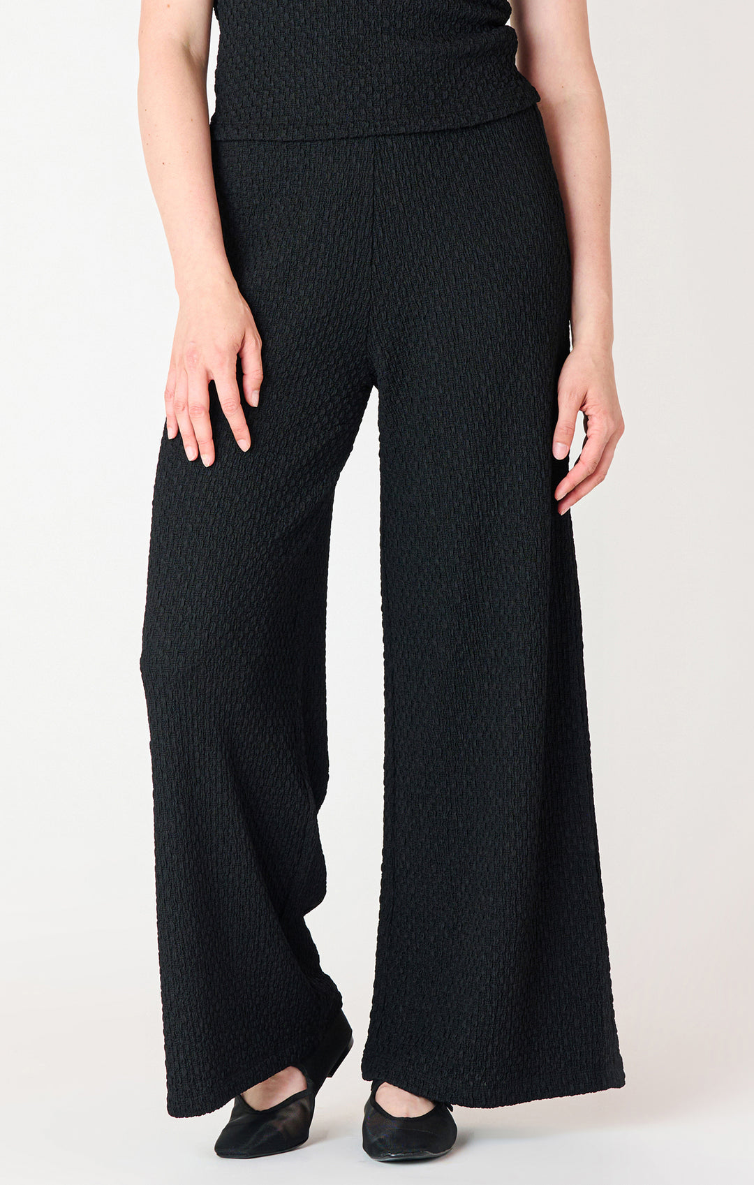 Black Tape Textured Flowy Wide Leg Pant