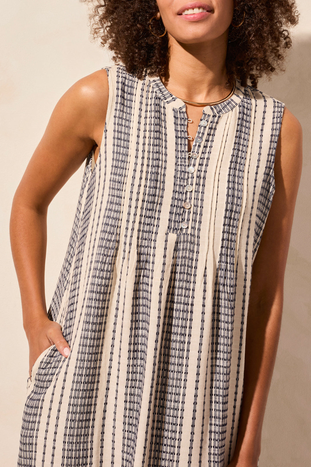 Tribal Sleeveless Dress with Pintuck and Pockets