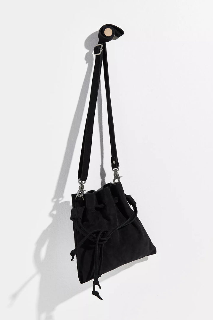 Free People Billie Wildleder-Umhängetasche