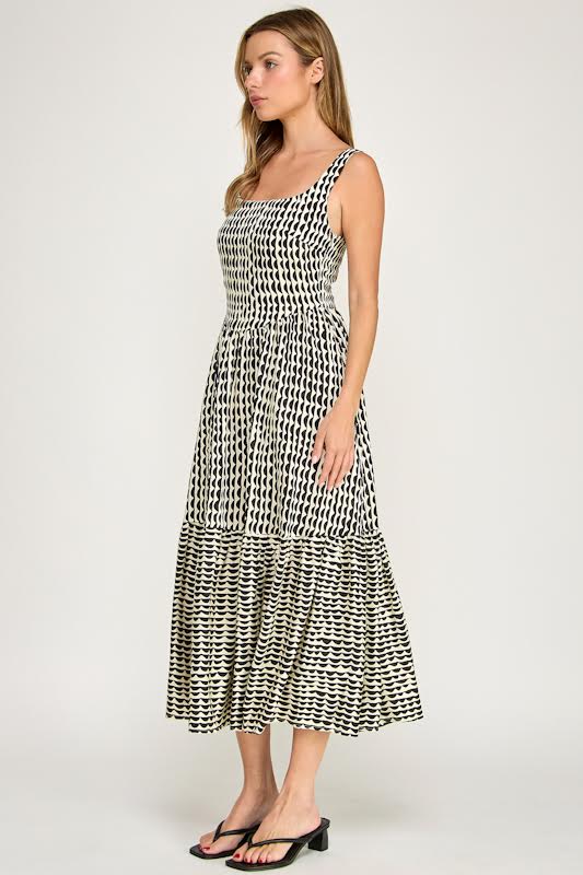 Millibon Scallop Printed Midi Tiered Dress