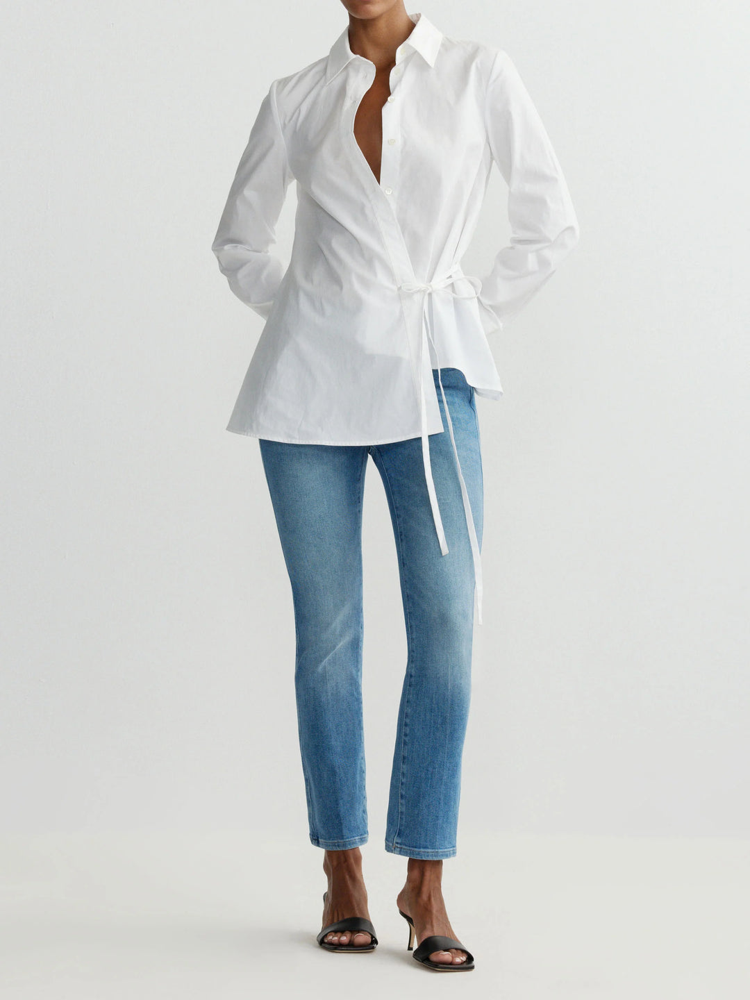 DL1961 Mara Straight Mid Rise Instasculpt 31'