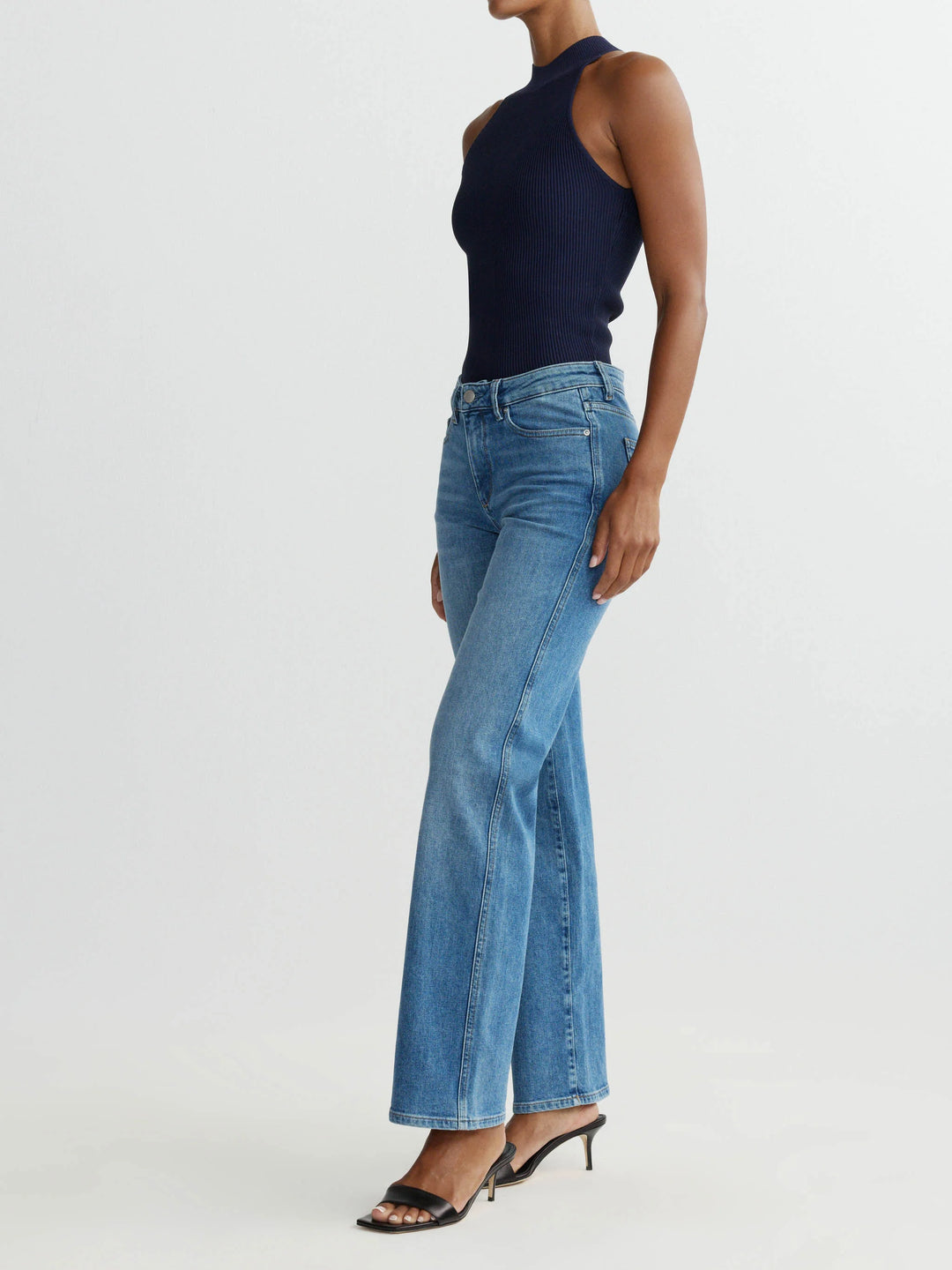 DL1961 Pippa Refined Wide Leg Mid Rise 32'
