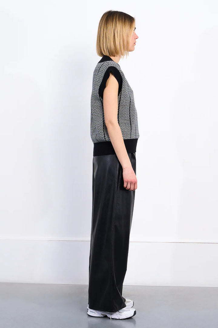 Molly Bracken Knitted Sleeveless Sweater
