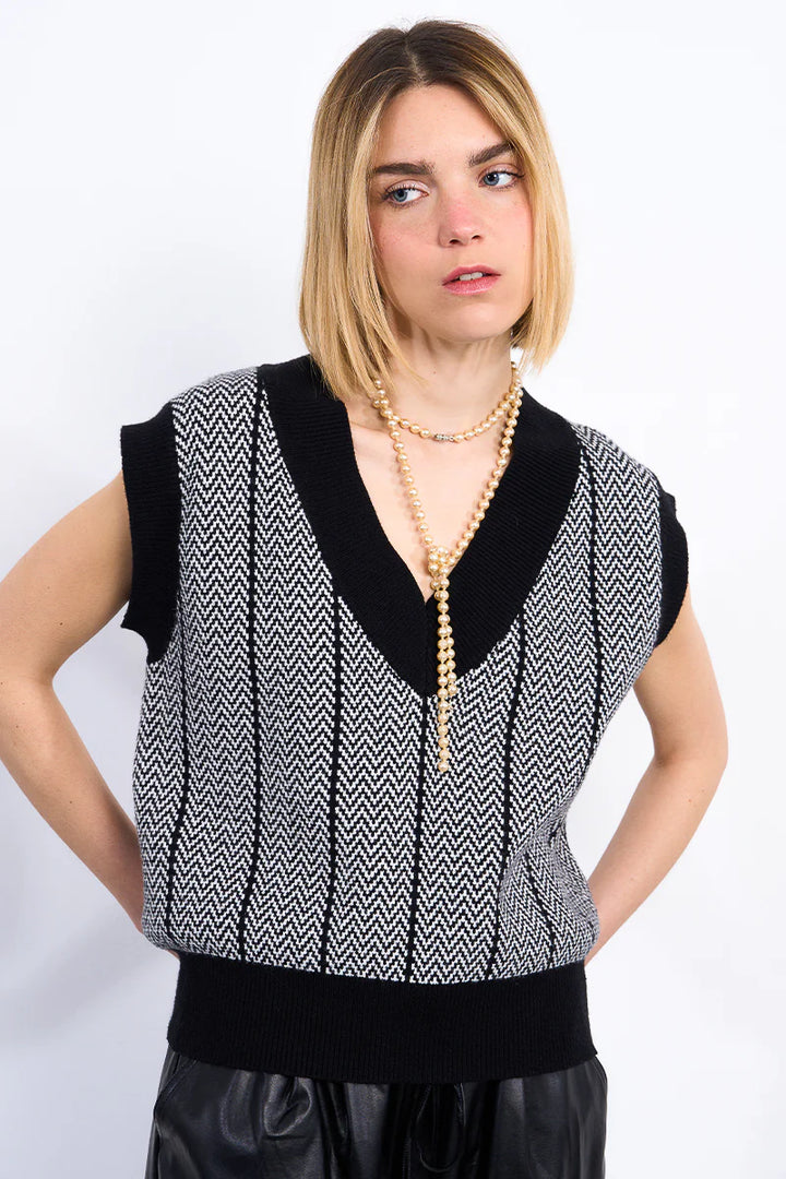 Molly Bracken Knitted Sleeveless Sweater