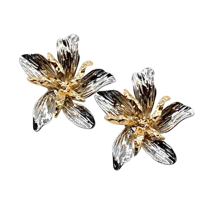 Joia Two Tone Flower Metal Earrings