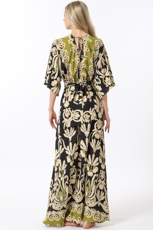 Aakaa Kimono Sleeve Boarder Printed Dress