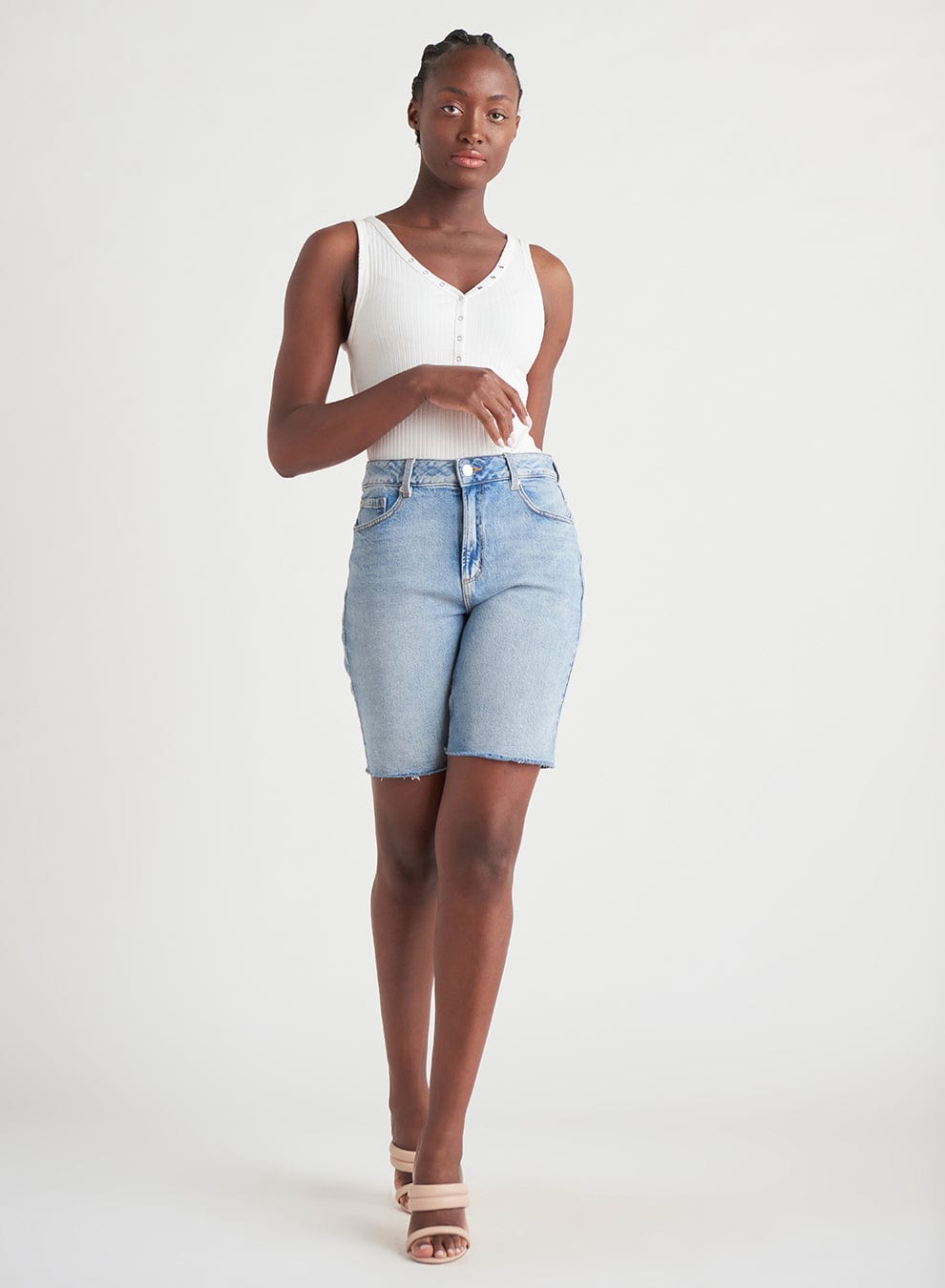 Dex Bermudashorts mit rohem Saum