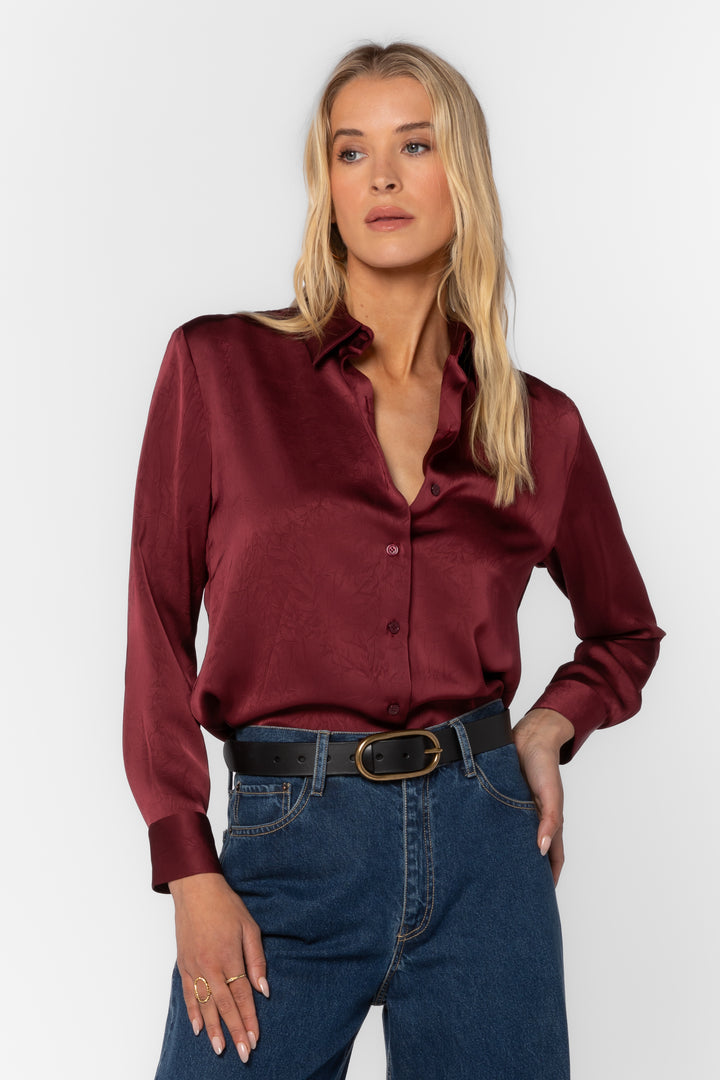 Velvet Heart Adelynn Long Sleeve Button Up Top