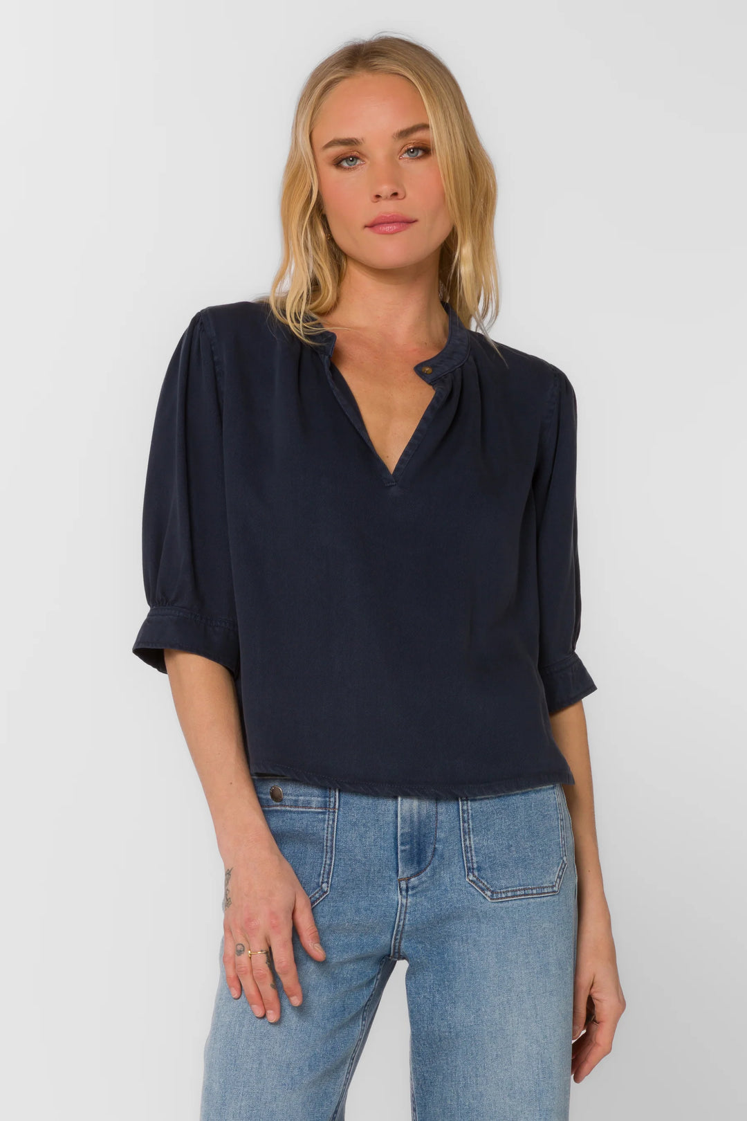 Velvet Heart Almafi Short Puff Sleeve Top