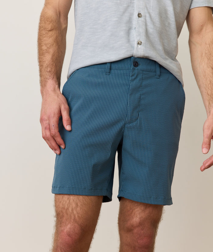 Marine Layer Hybrid Short 7"