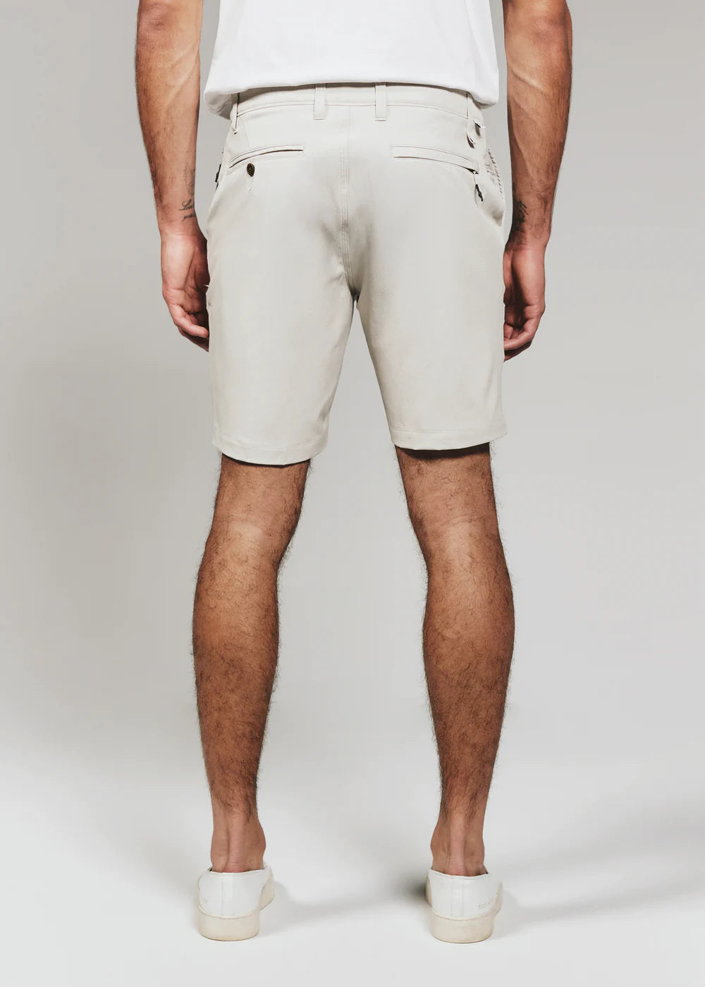 7 Diamonds Everest 8" Short