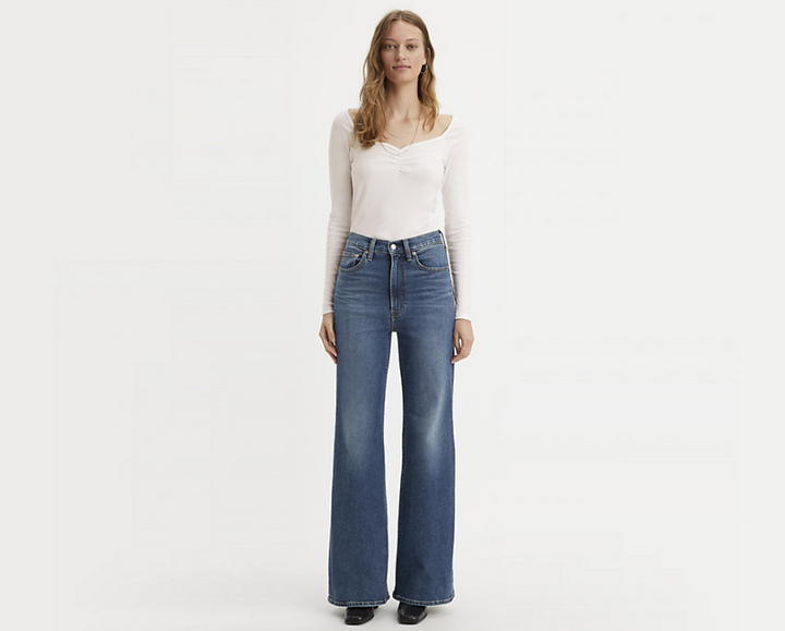 Levis Ribcage Bells A New York Moment Jean