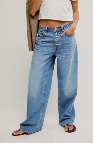 Free People Nia Boyfriend Jean