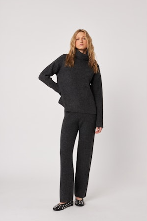 John & Jenn Jett Sweater
