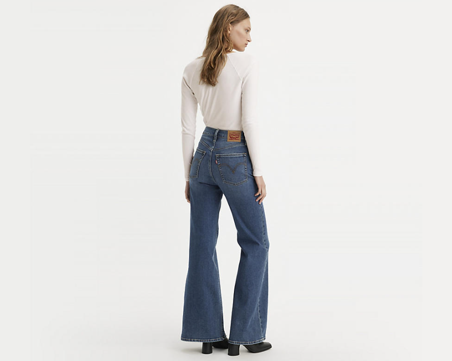 Levis Ribcage Bells A New York Moment Jean