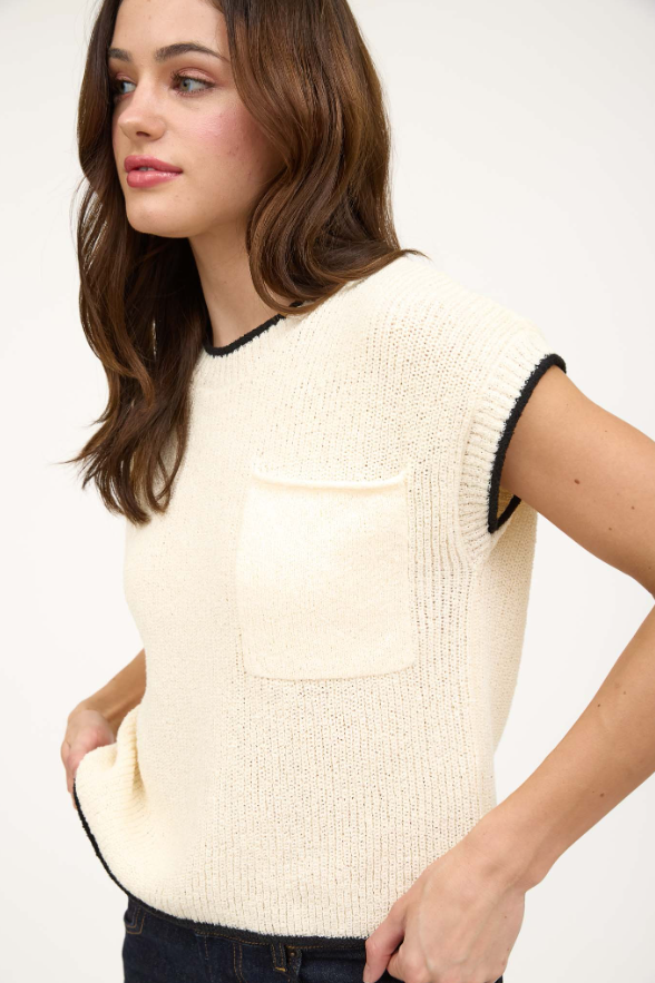 Mine Contrast Trim and Pocket Detail Short Sleeve Sweater