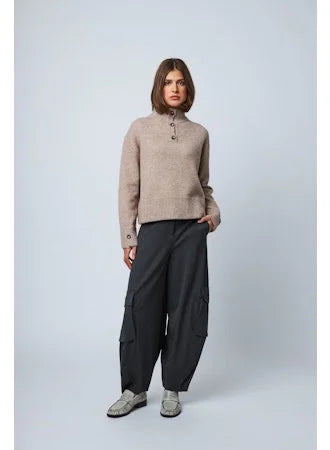 Line Flora Sweaater