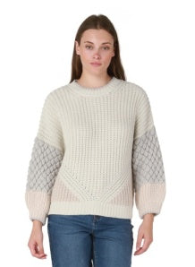 Strukturierter Pullover mit Blasenärmeln von Room 34