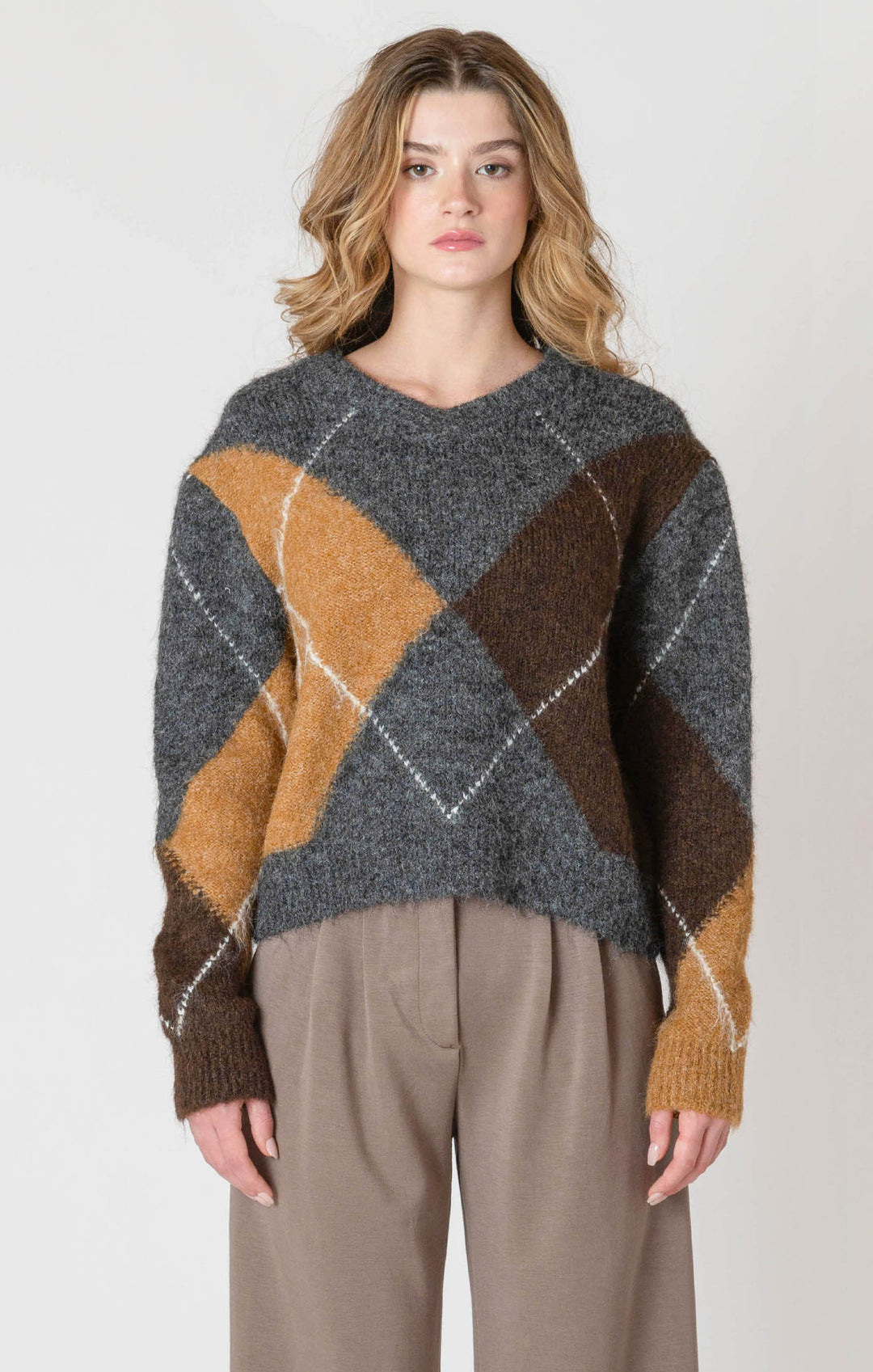 Room 34 V-Neck Patterned Sweater