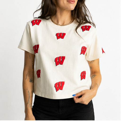 Gameday Social Wisco Logo Tee