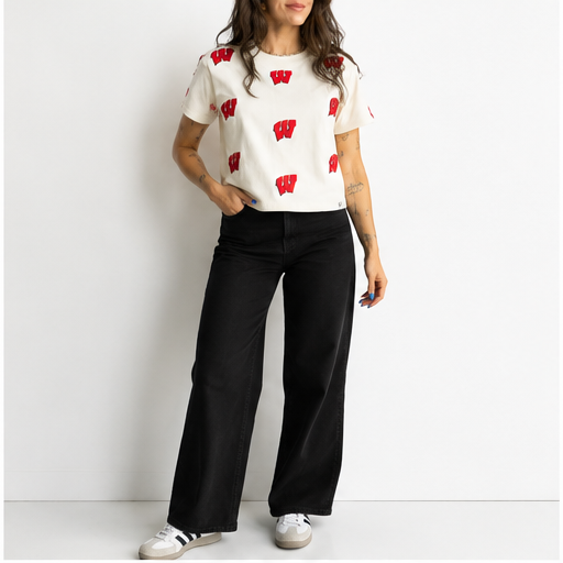 Gameday Social Wisco Logo Tee