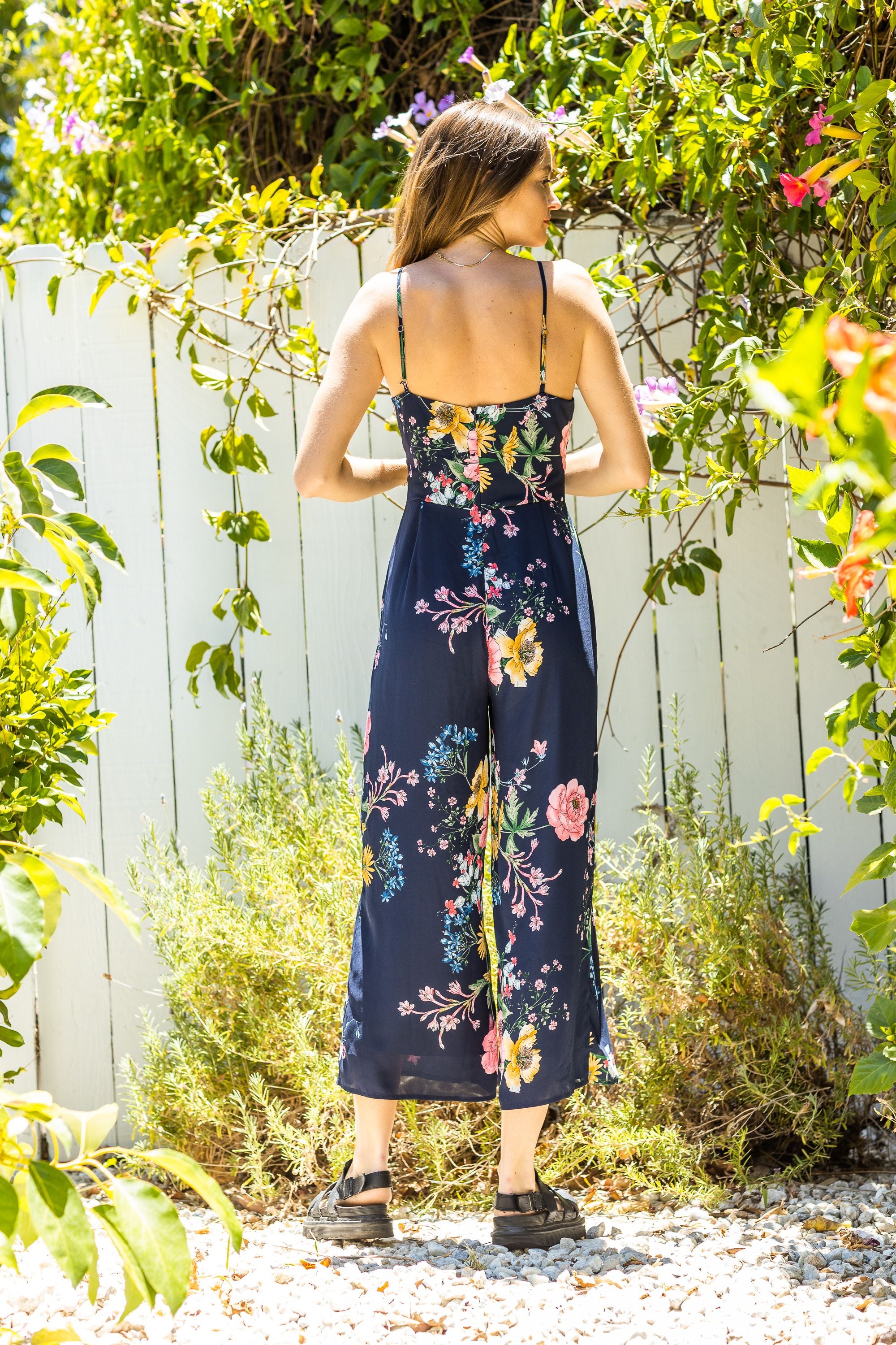 en Creme Floral Print Jumpsuit Navy Multi L