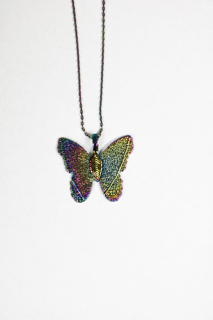 Collier symbole papillon